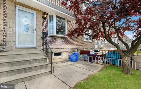 4533 Marple St, Philadelphia, PA 19136