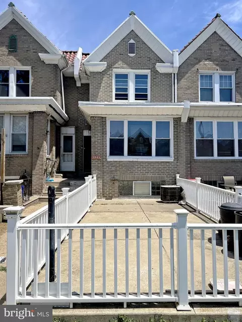 3503 Vista St, Philadelphia, PA 19136