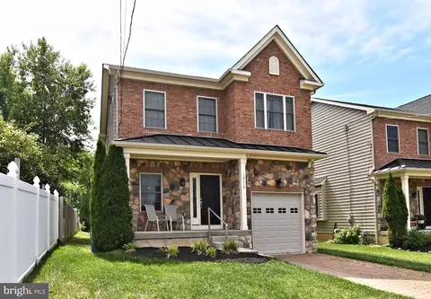 13113 Worthington Rd, Philadelphia, PA 19116