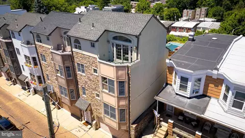 308 Dupont St, Philadelphia, PA 19128