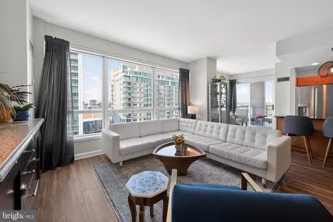901 N 00 N Penn St #R1604, Philadelphia, PA 19123