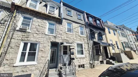 108 Seville St, Philadelphia, PA 19127