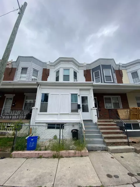 2111 S Shields, Philadelphia, PA 19142