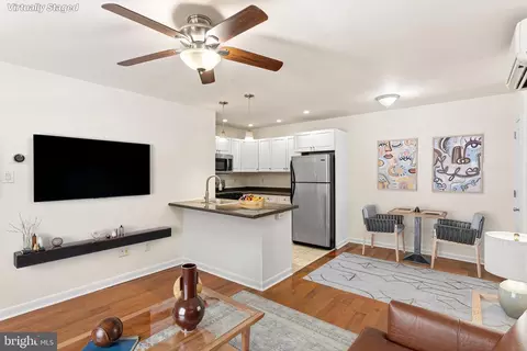 2531 Lombard St #1S, Philadelphia, PA 19146