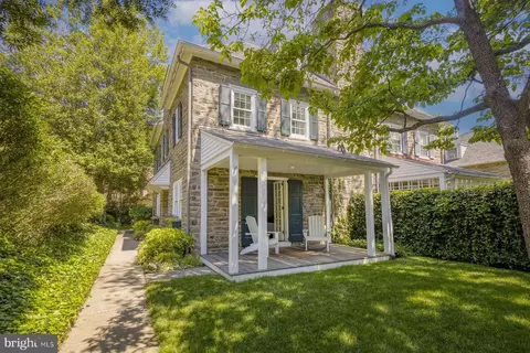 15 E Willow Grove Ave, Philadelphia, PA 19118