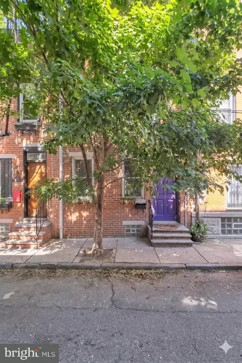 764 S Hicks St, Philadelphia, PA 19146