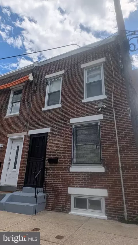 146 Melvale St, Philadelphia, PA 19125
