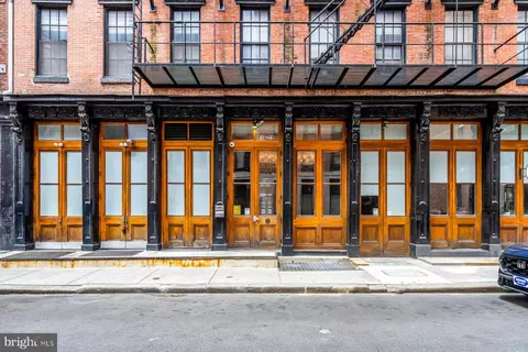 20 E Letitia St #5C, Philadelphia, PA 19106