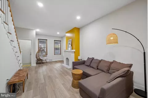5512 Master St, Philadelphia, PA 19131