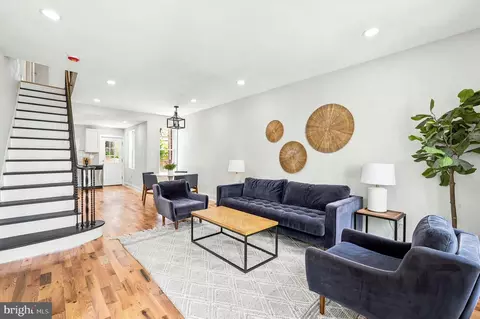 2334 Pierce St, Philadelphia, PA 19145