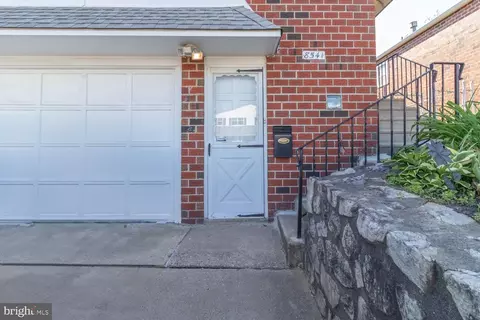 8541 Ridgeway St, Philadelphia, PA 19111