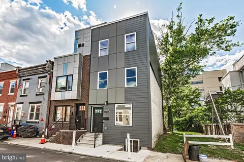 1346 N Myrtlewood St, Philadelphia, PA 19121