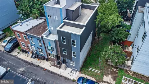 1346 N Myrtlewood St, Philadelphia, PA 19121