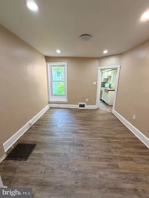2164 Conlyn St, Philadelphia, PA 19138