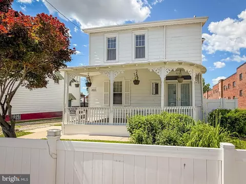2132 Grant Ave, Philadelphia, PA 19115