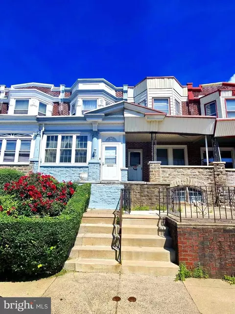 4957 N 9th St, Philadelphia, PA 19141