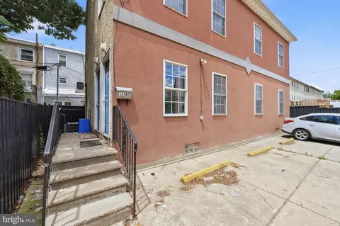 1218 N 20 N Hope St, Philadelphia, PA 19122