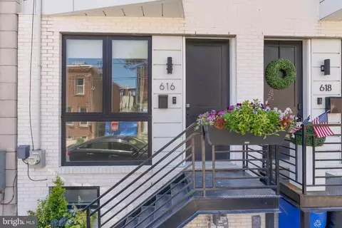 616 Dudley St, Philadelphia, PA 19148