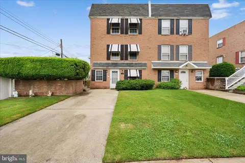 110 Greendale Rd, Philadelphia, PA 19154
