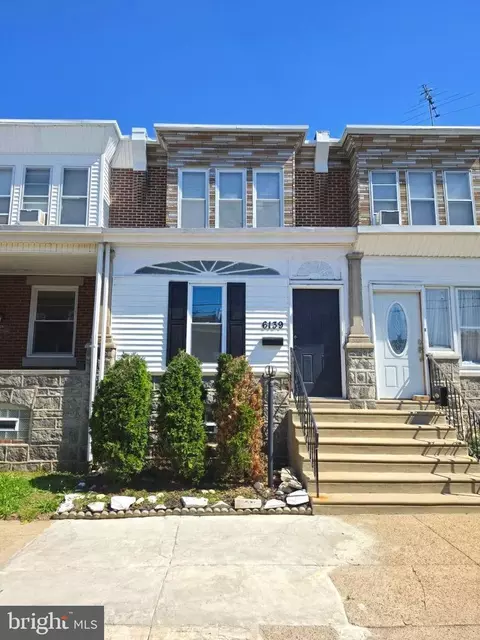 6139 Walker St, Philadelphia, PA 19135