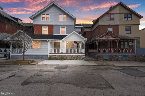 240 W Earlham Ter, Philadelphia, PA 19144