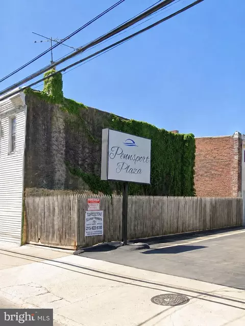 1812 S 2nd St, Philadelphia, PA 19148
