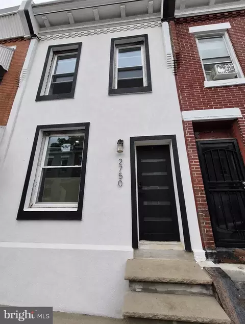 2750 N Hemberger St, Philadelphia, PA 19132
