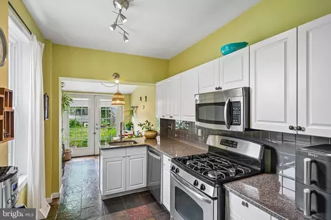 3721 Stanton St, Philadelphia, PA 19129