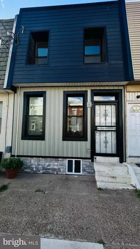 2620 Almond St, Philadelphia, PA 19125