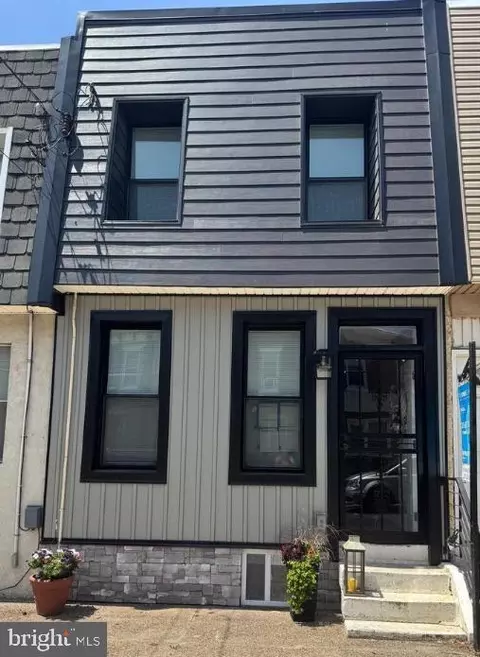 2620 Almond St, Philadelphia, PA 19125