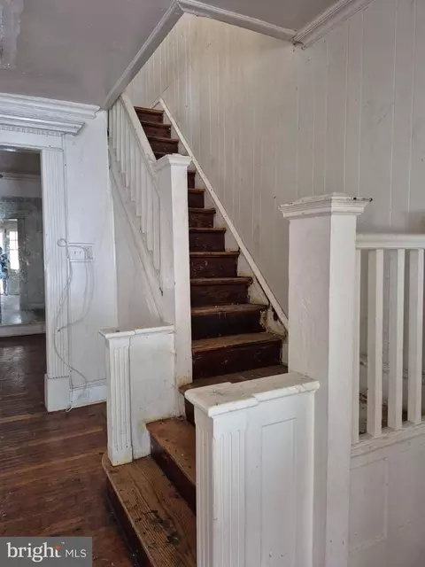 5907 Chester Ave, Philadelphia, PA 19143