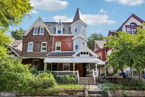 1015 S 47th St, Philadelphia, PA 19143