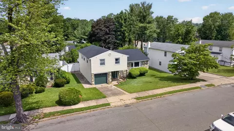 463 Pinewood Rd, Philadelphia, PA 19116