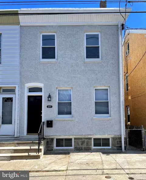 277 Lemonte St, Philadelphia, PA 19128