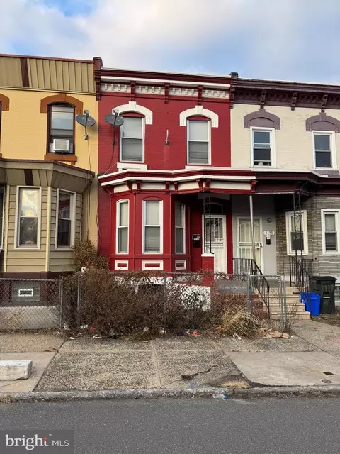 1117 W Silver St, Philadelphia, PA 19133
