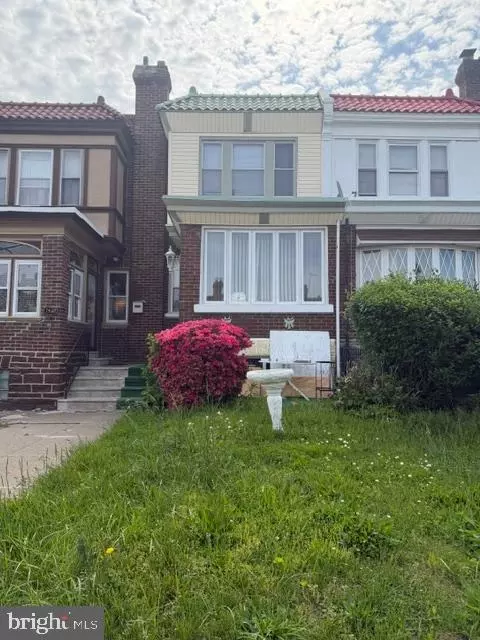 7435 E Walnut Ln, Philadelphia, PA 19138