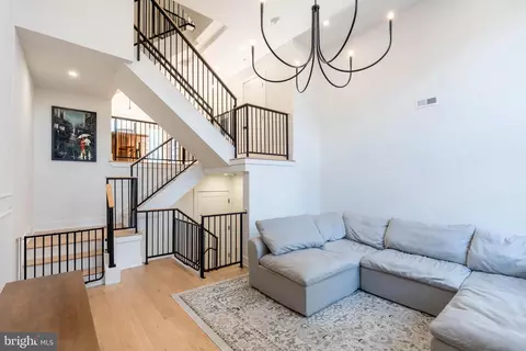 922 S Bonsall St, Philadelphia, PA 19146
