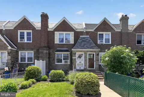 3322 Vista St, Philadelphia, PA 19136