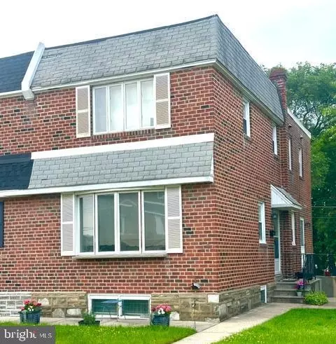 9312 Crispin St, Philadelphia, PA 19114