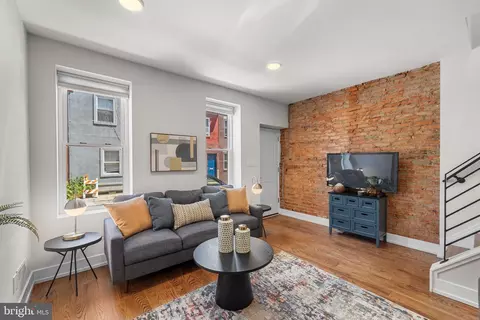 1614 Latona St, Philadelphia, PA 19146