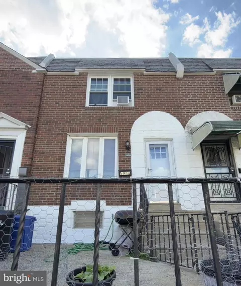 3902 Elsinore St, Philadelphia, PA 19124