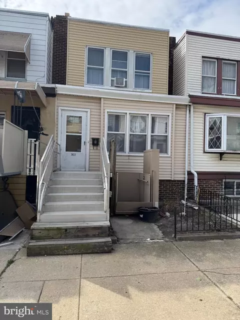 7022 Reedland St, Philadelphia, PA 19142