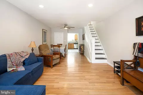 1024 Winton St, Philadelphia, PA 19148