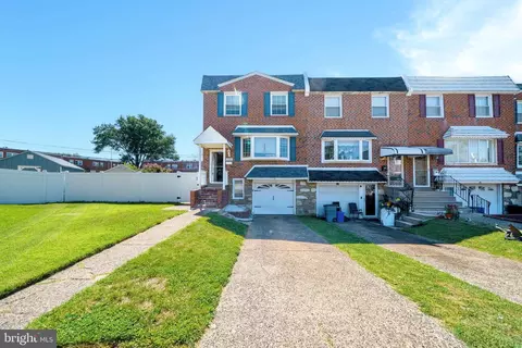 12023 Salina Pl, Philadelphia, PA 19154