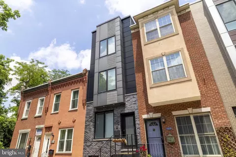 3041 W Harper St, Philadelphia, PA 19130