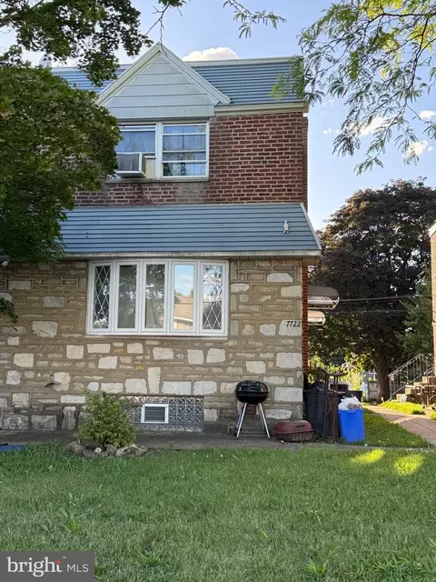 7722 Fairfield St, Philadelphia, PA 19152