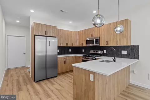 1814 N Marston St, Philadelphia, PA 19121