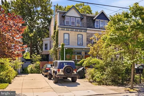 465 Green Ln, Philadelphia, PA 19128