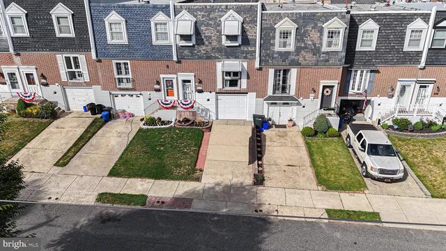3221 Kilburn Rd, Philadelphia, PA 19114