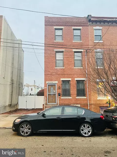 2623 E Norris St, Philadelphia, PA 19125